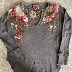 Johnny Was LA thermal, embroidered top. New, without tags. Size XS